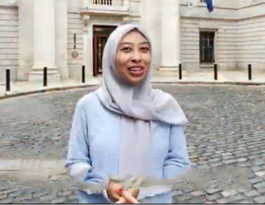 Aula Khoirun Nisa, S.S. 