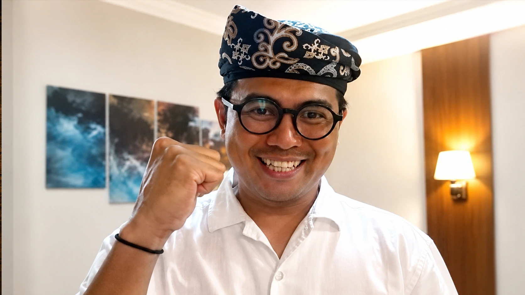 Dr Ahmad Nuril Huda, S.Hum, MA